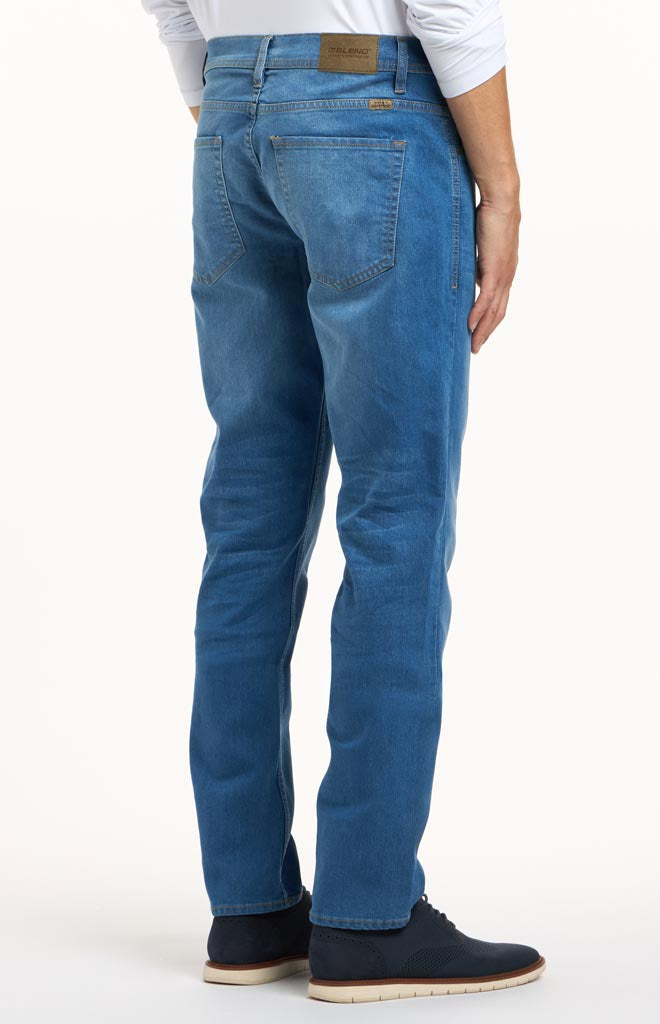 Middle Blue