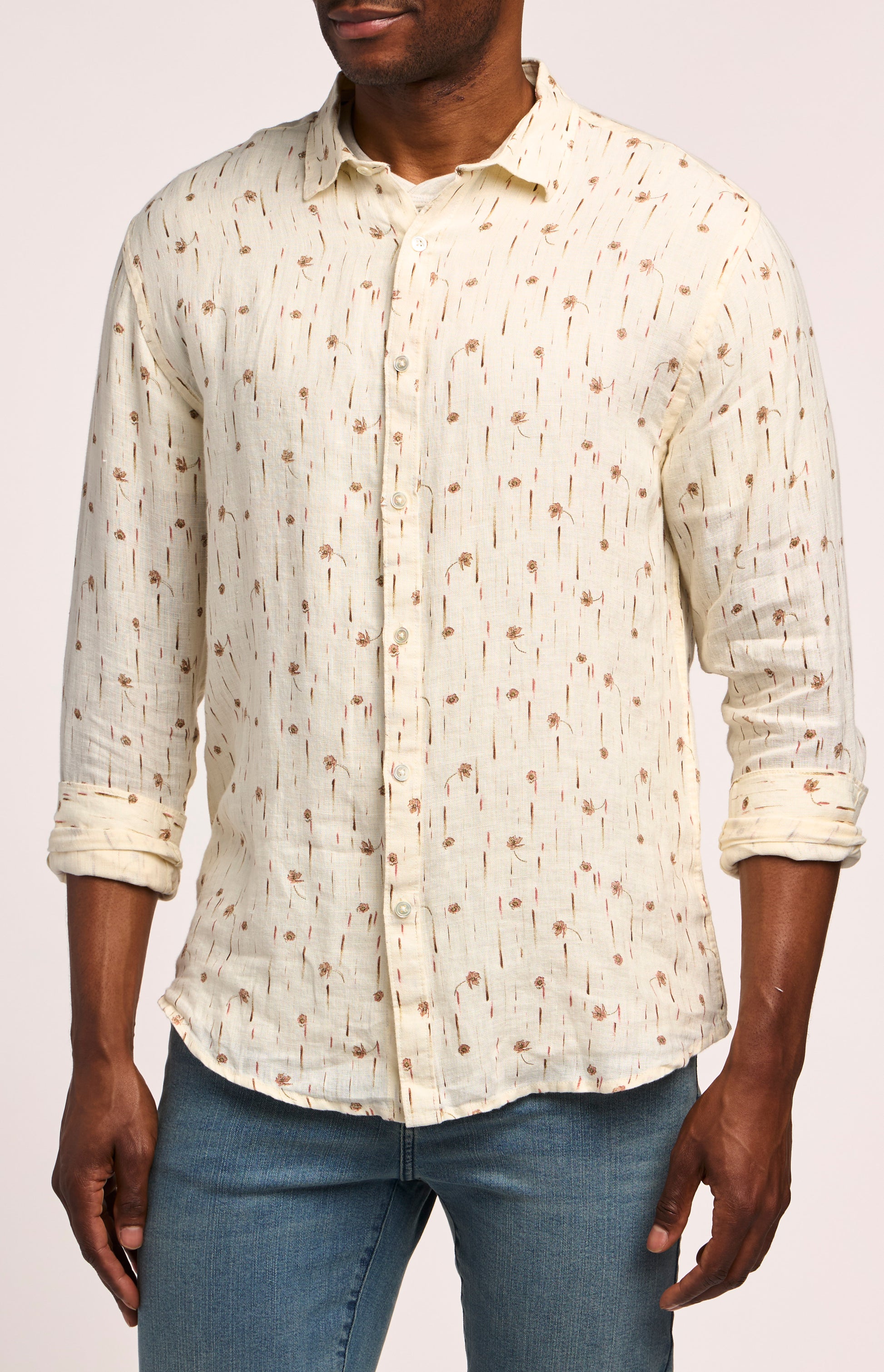 Stitch Note Classic Long-Sleeve Spread Collar Shirt