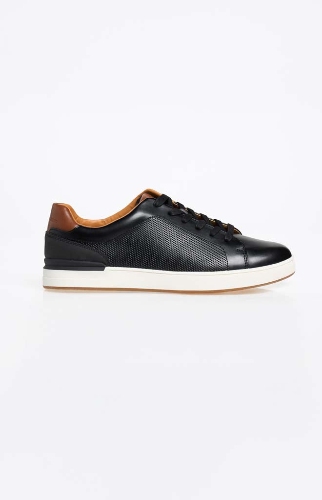Vince Camuto Rhyder Lo Pro Classic Sneaker